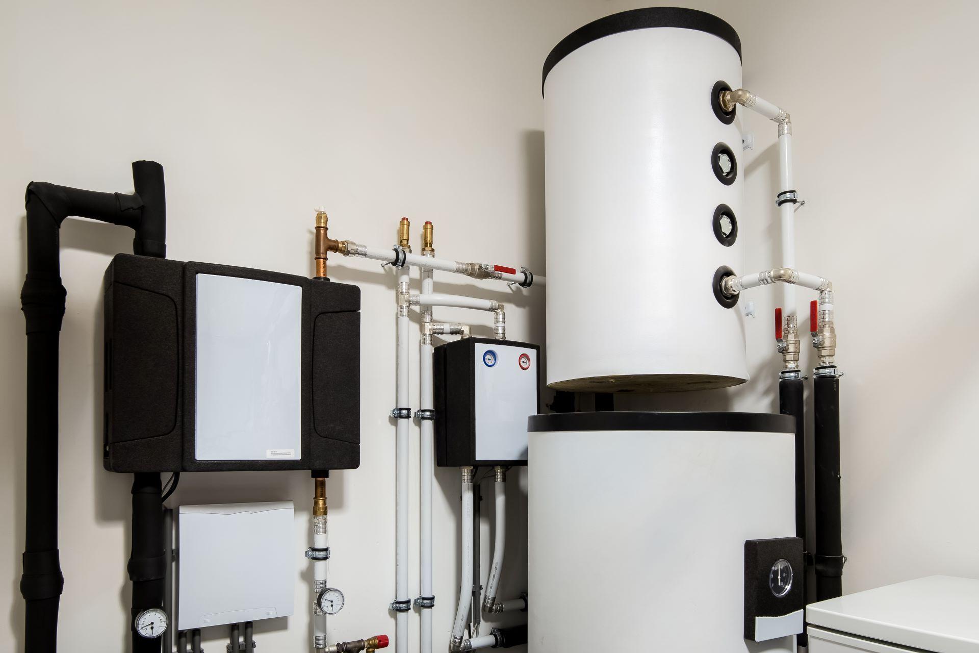 Technisches Wassersystem im Hauswirtschaftsraum